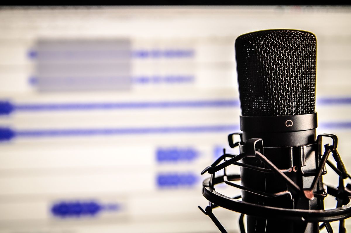 A few of the top podcasts for startup business entrepreneurs in 2025